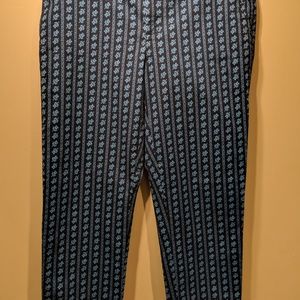 Tommy Hilfiger size 10